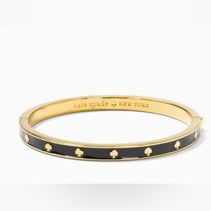 Kate Spade Spot the Spade Bangle